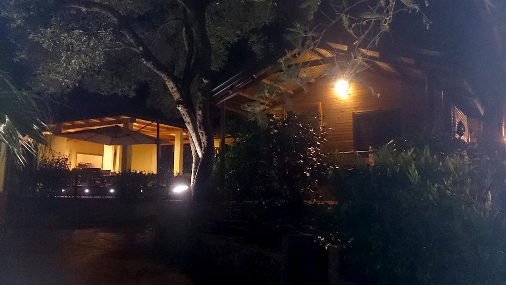 Cala Blanca Villaggio Alberghiero Marina di Camerota Bagian luar foto